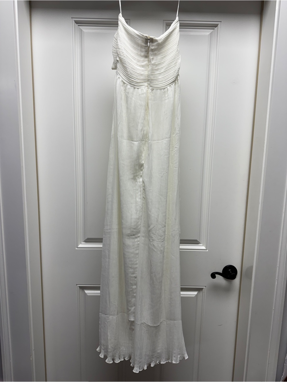 SABO White Cut Out Pleated Maxi Dress - Picture 15 of 15